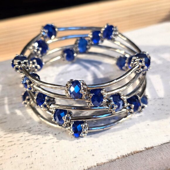 Silver Tone Crystal Wrap Bracelet With Blue Faceted Beads & Filigree Details - Picture 2 of 7
